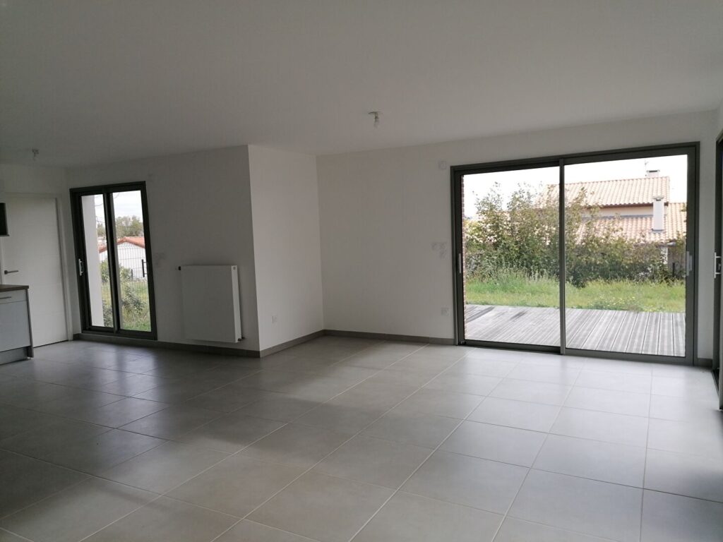 Maison 4 pièces de plain-pied à Pibrac
