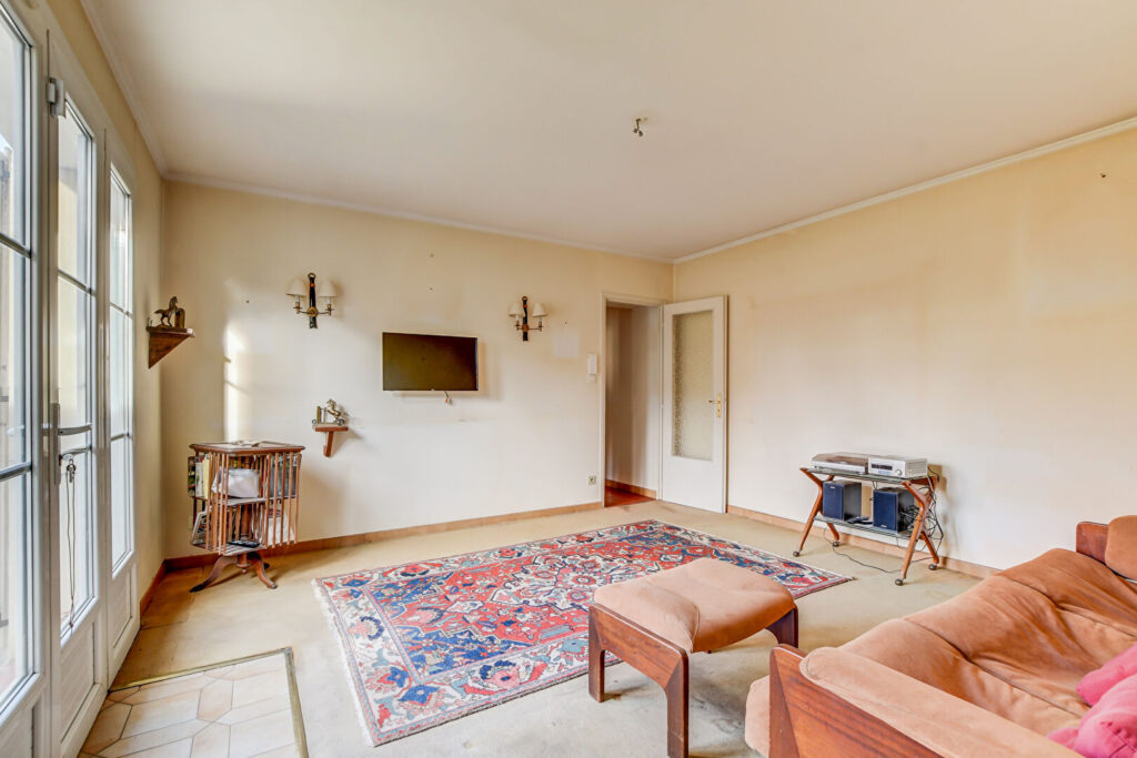 L&rsquo;ISLE-JOURDAIN – CENTRE VILLE – Maison T3