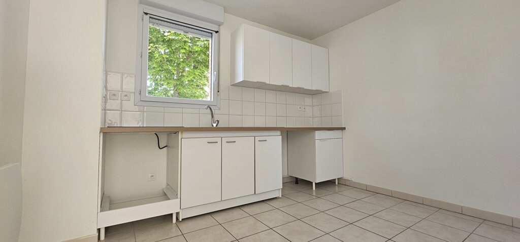 L&rsquo;ISLE-JOURDAIN – Maison Type T4 – 82m2