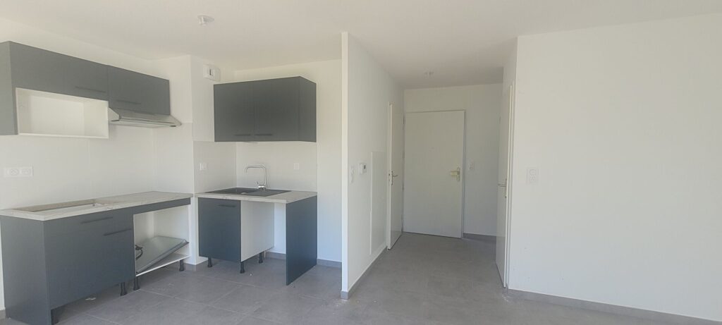 Appartement T3 avec grande Terrasse – Quartier le Busca