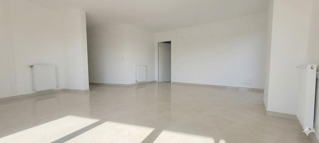 Appartement T4 en dernier étage avec grande terrasse – Tournefeuille