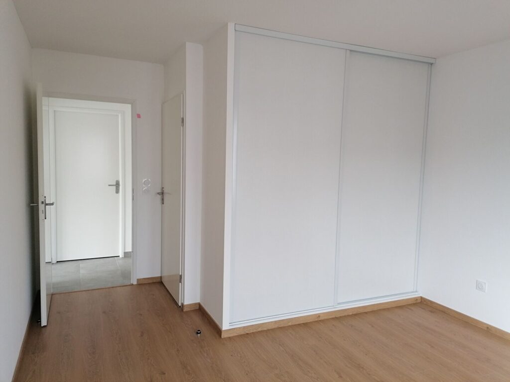 APPARTEMENT T4 + Balcon à Montrabe