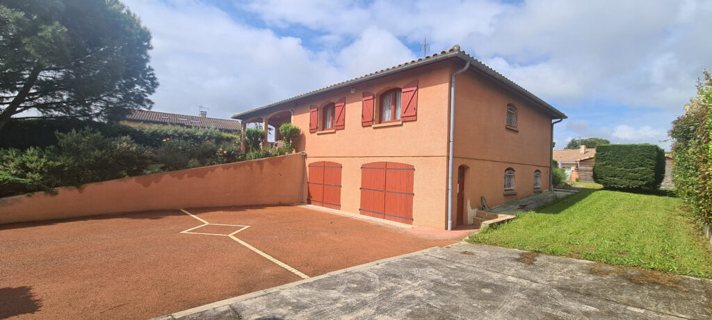 MAISON TYPE T4 BIS