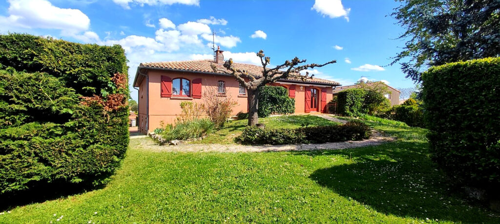 MAISON TYPE T4 BIS