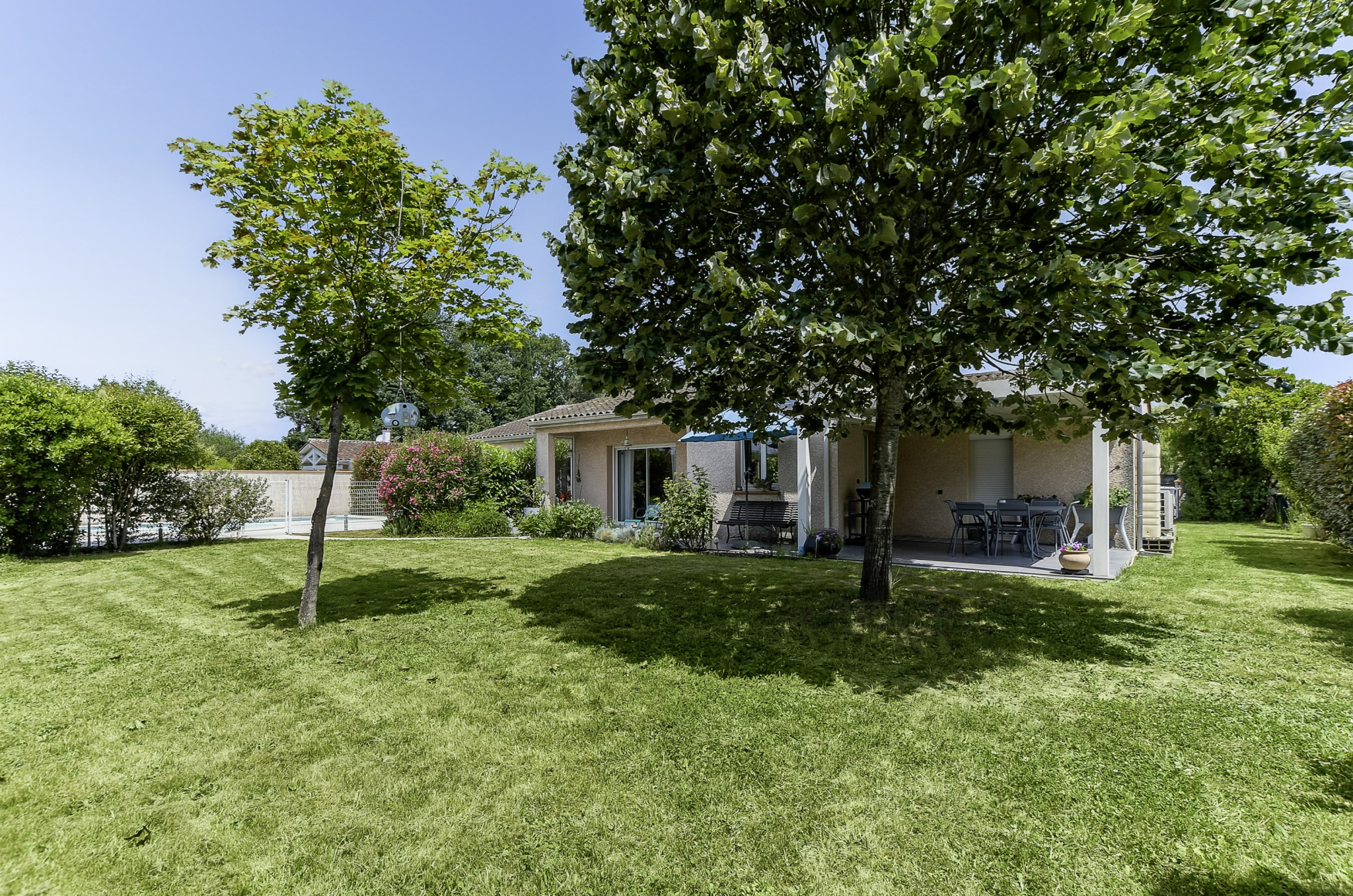 Maison T5 de plain-pied + piscine - Labastide-Saint-Sernin