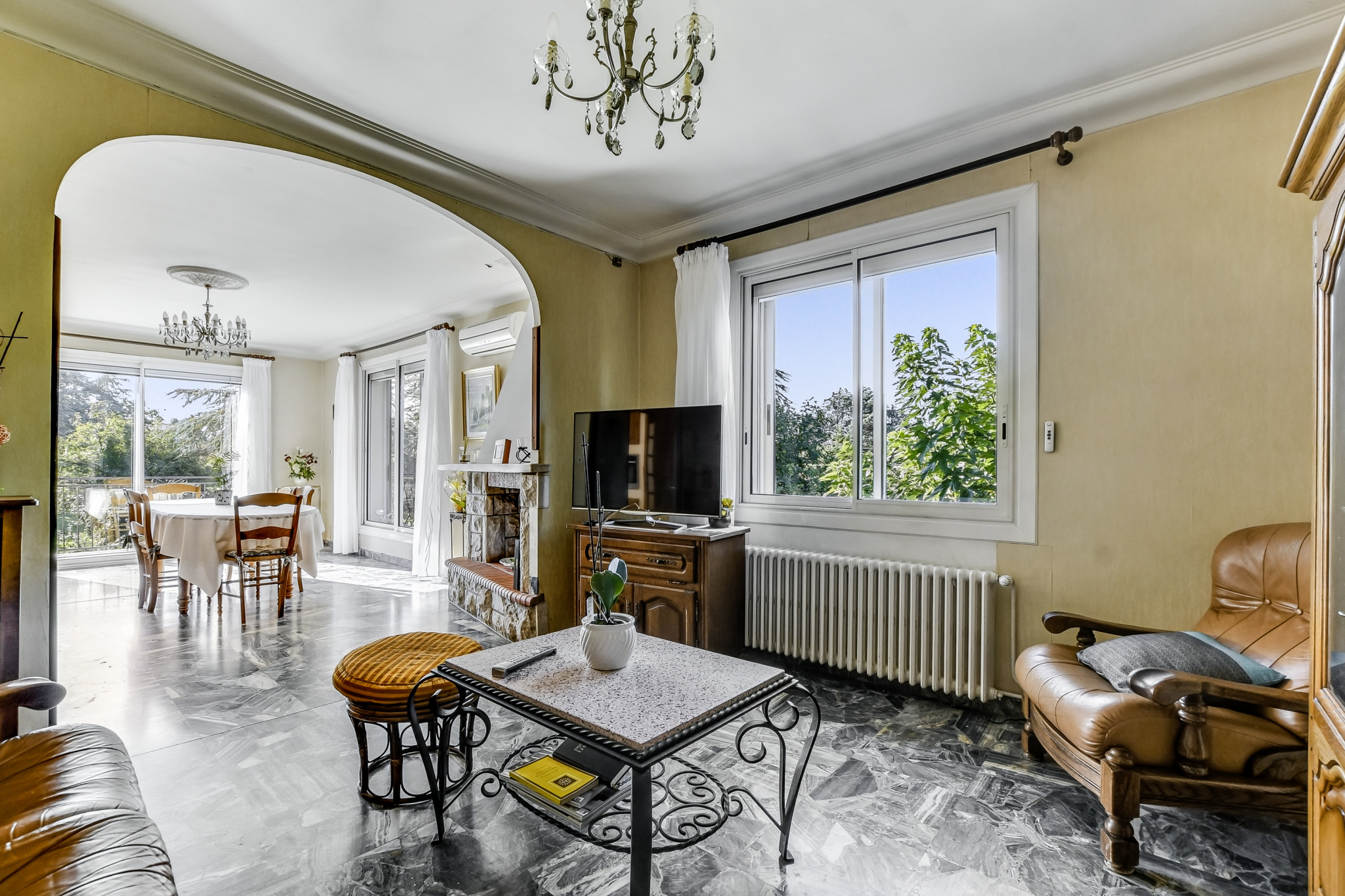 Maison Type T6 – 209m2 – Dépendance 100m2