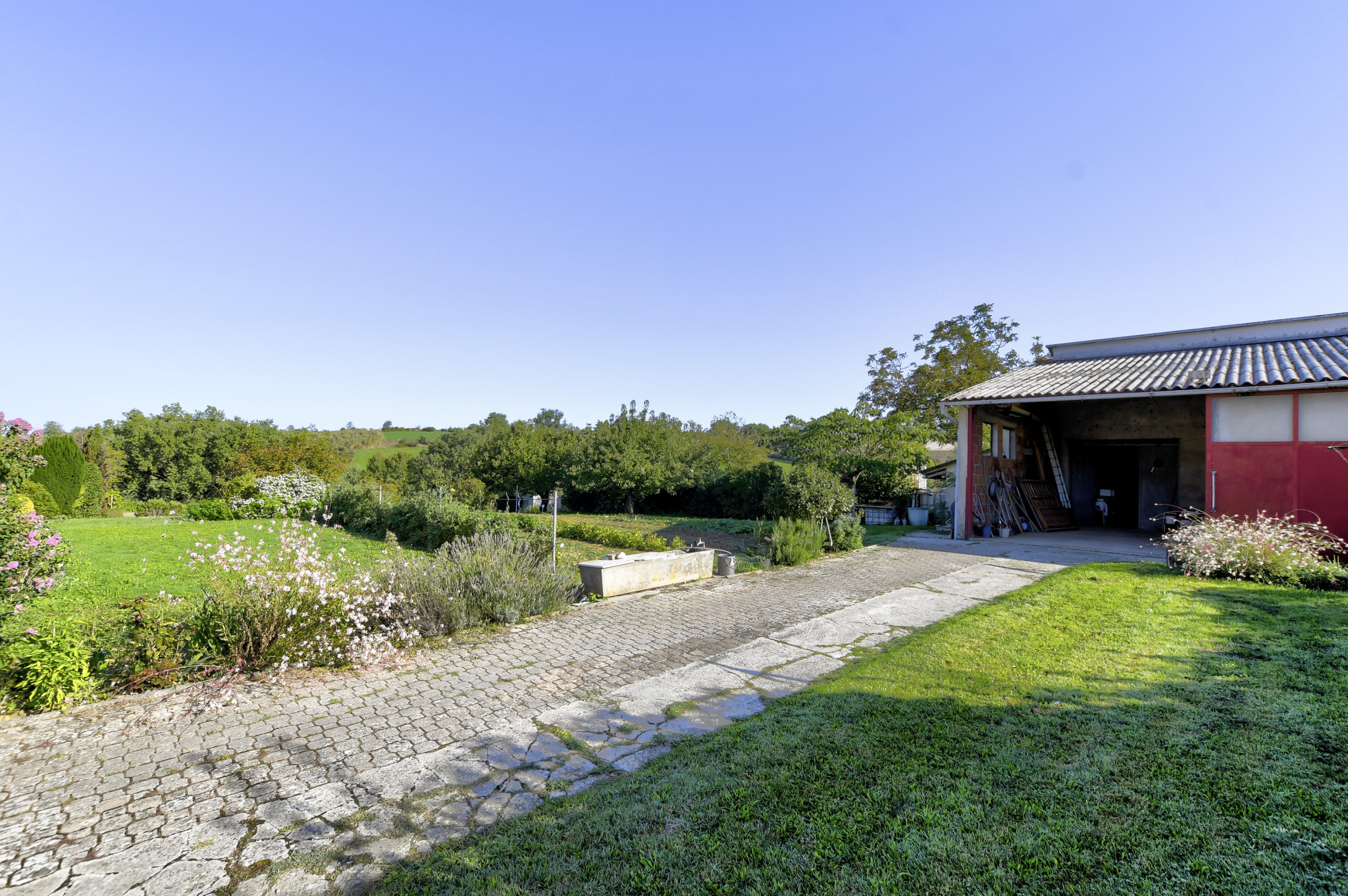 Maison Type T6 – 209m2 – Dépendance 100m2