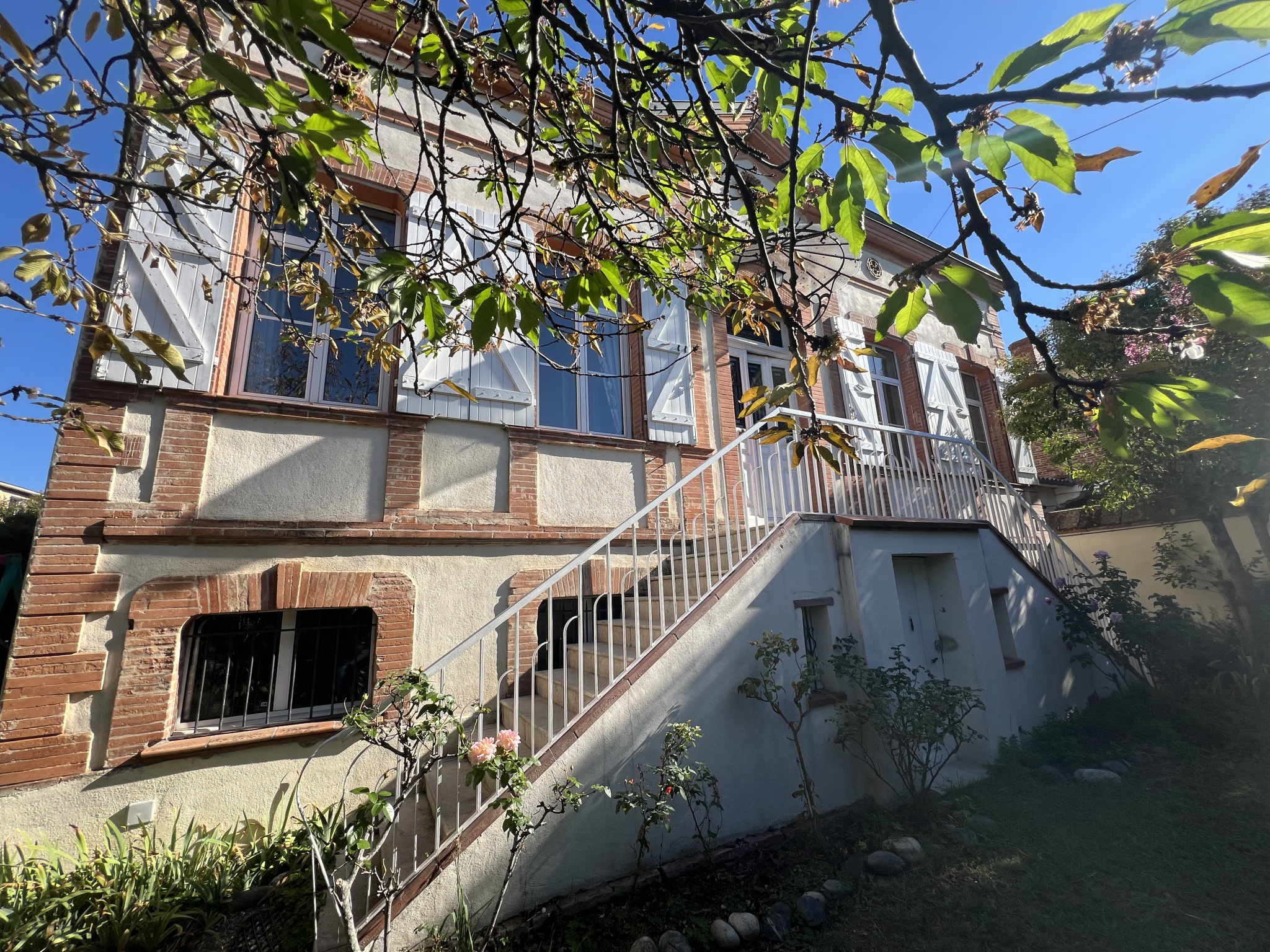 Grande maison + Parcelle de 483m2 - Avenue St Exupéry 31400 Toulouse